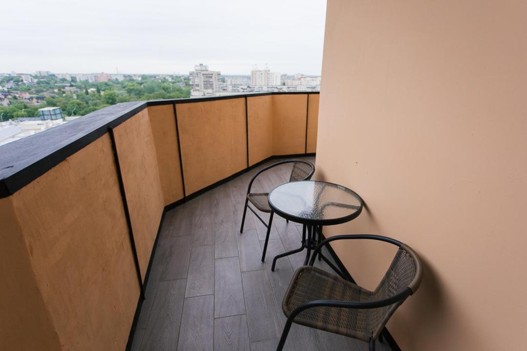 Vip Apartmen Loft Sumy Ngoại thất bức ảnh